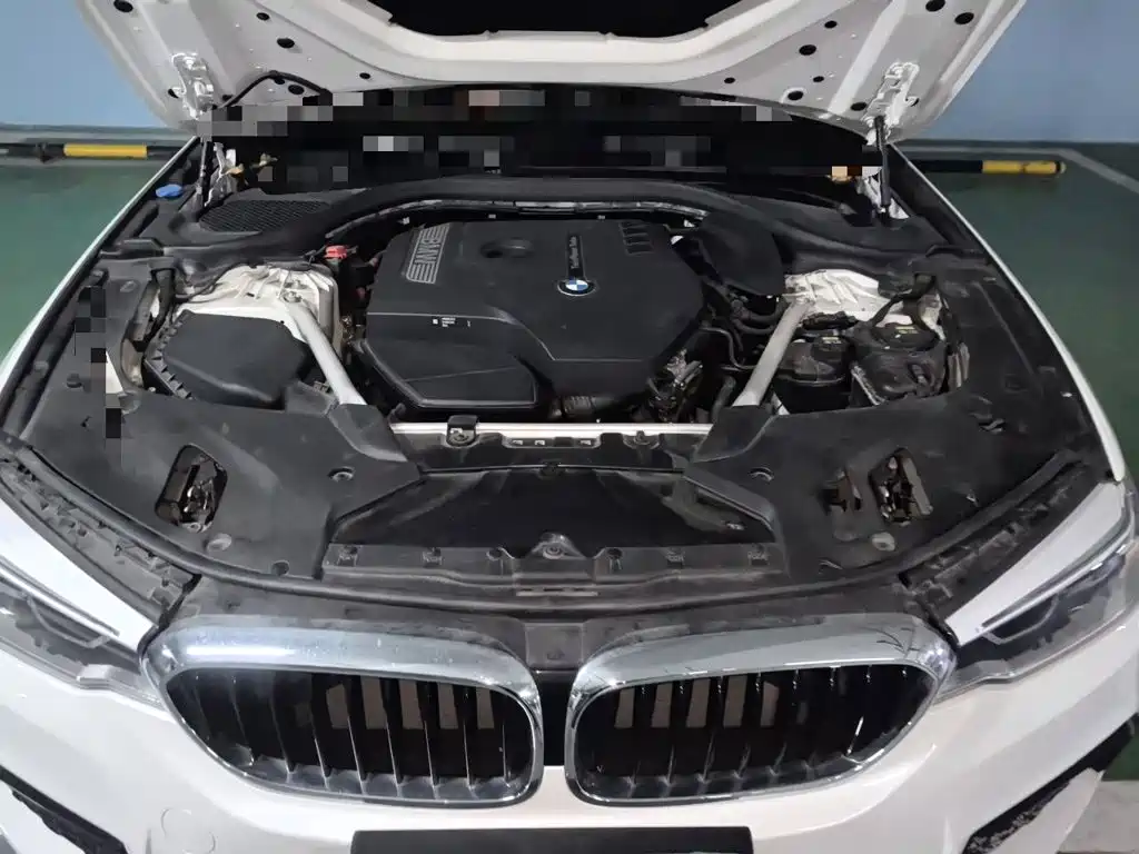 BMW 5 Series — миниатюра 16