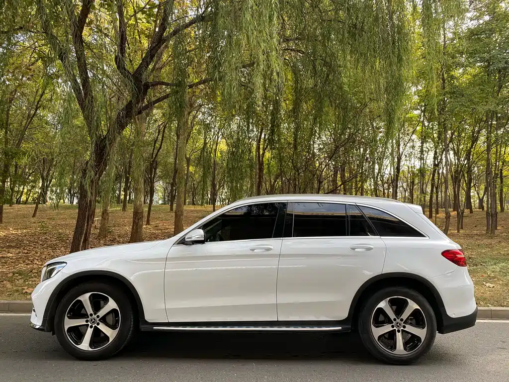 Mercedes-Benz GLC 2019 GLC 260 L 4MATIC