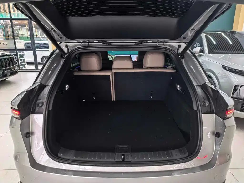 Li Auto i6 2025 Standard