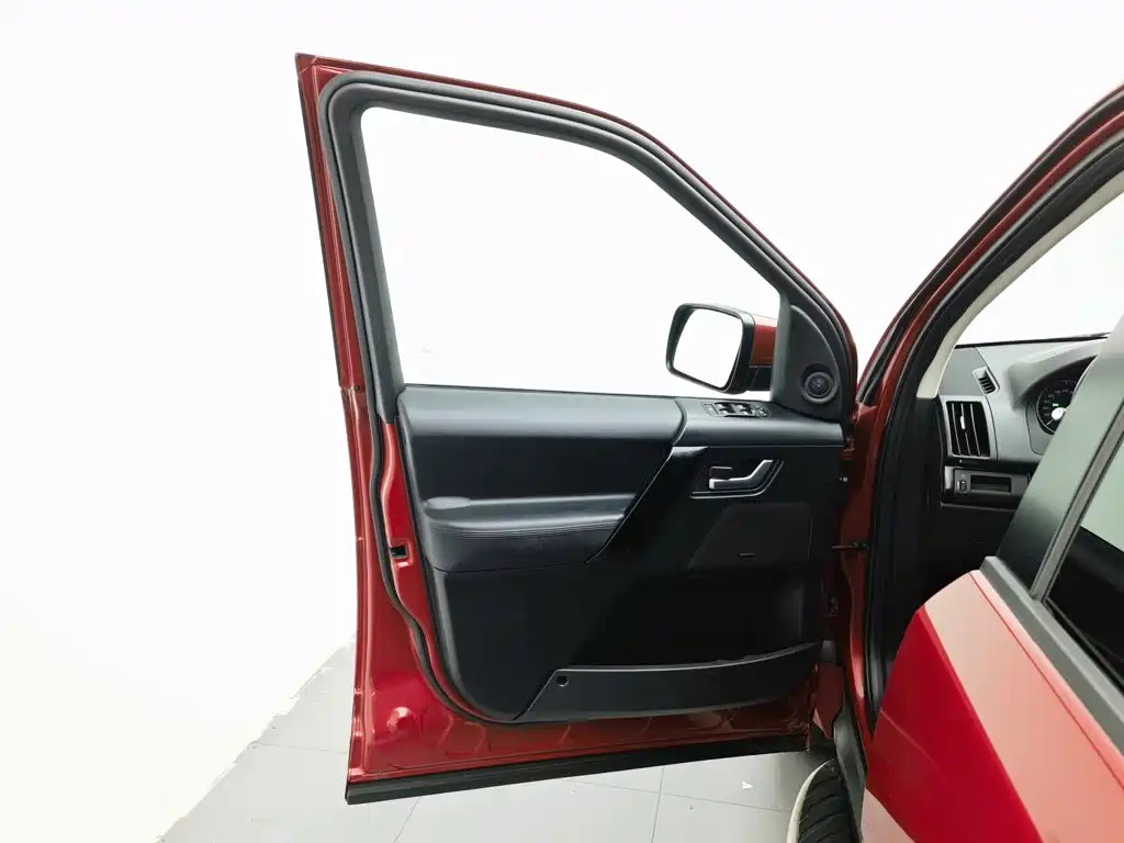 Land Rover Freelander 2 — миниатюра 8