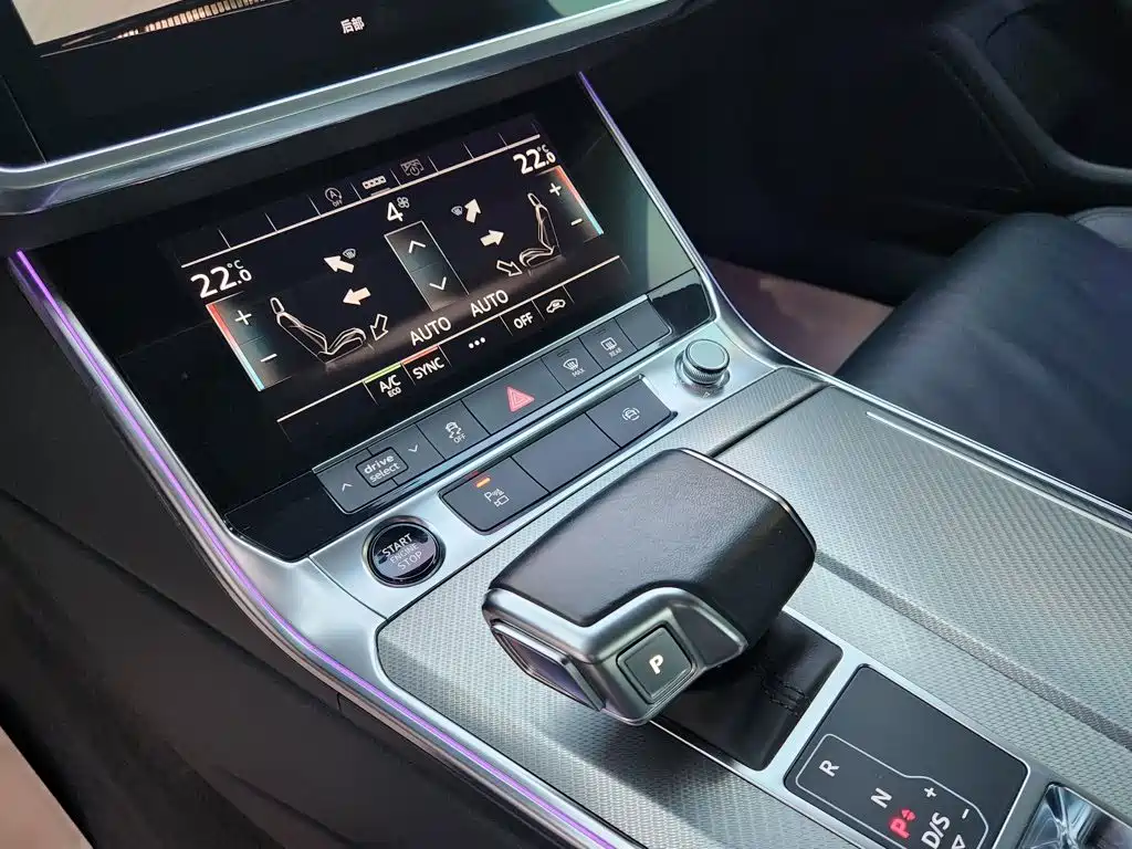 Audi A6L — миниатюра 8