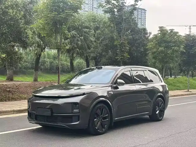 Li Auto L9