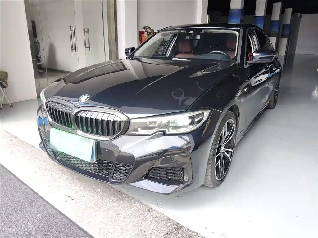 BMW 3 Series 2021