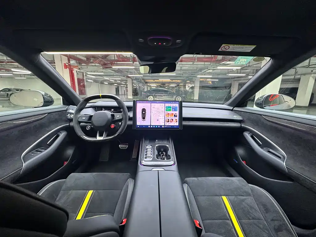 XIAOMI CAR XIAOMI SU7 ULTRA