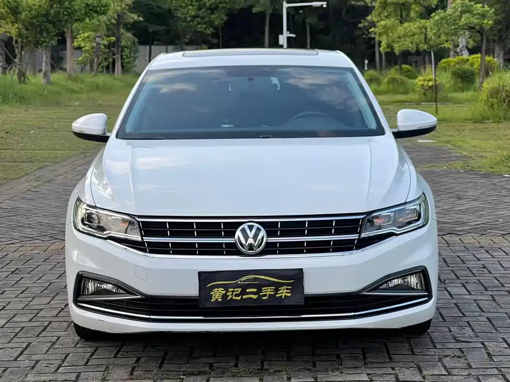 Volkswagen Bora — миниатюра 2