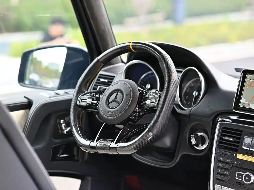 Mercedes-Benz G-Class — миниатюра 7