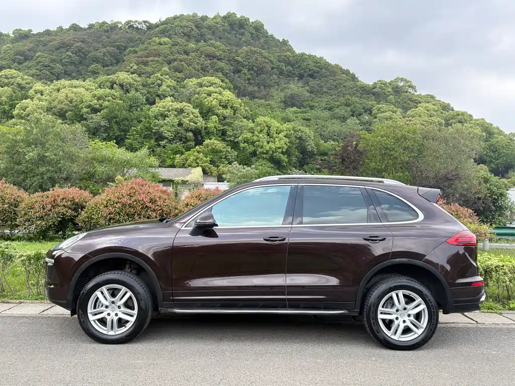 Porsche Cayenne 2016 Cayenne 3.0T