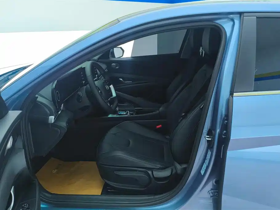 Hyundai Elantra 2023 1.5L CVT GLX Elite