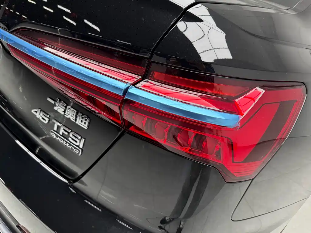 Audi A6L — миниатюра 10