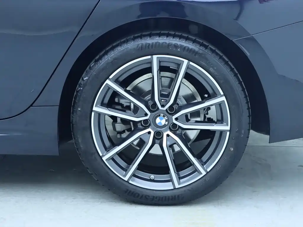 BMW 3 Series 3 2025 325i M Sport