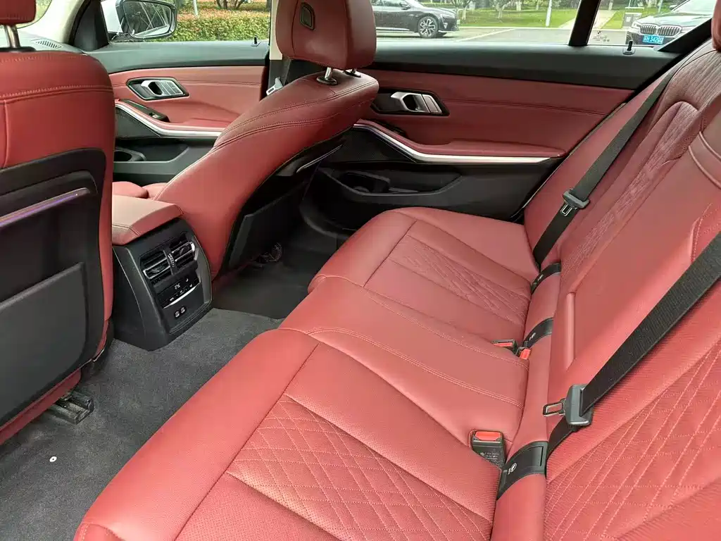 BMW 3 Series 3 2022 325i M Sport