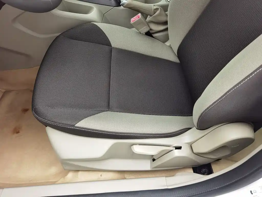 Ford Focus — миниатюра 20