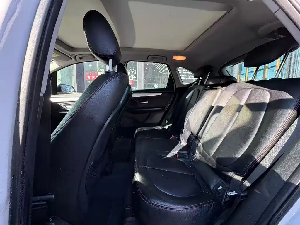 BMW 2 SERIES STATION WAGON