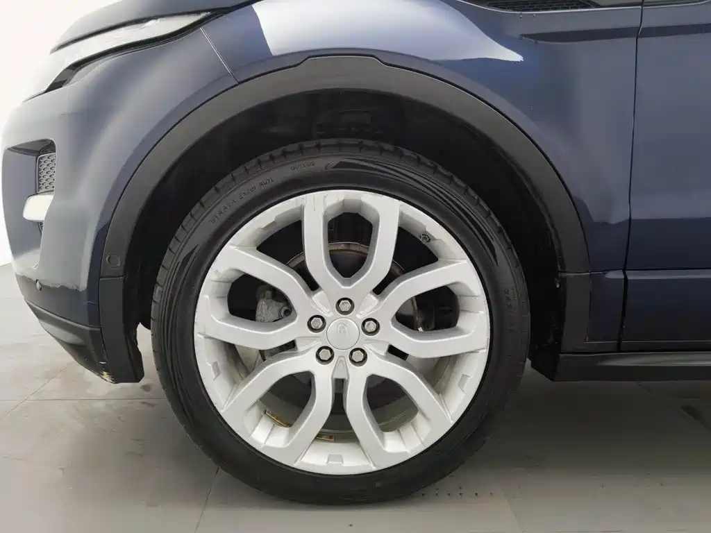 Land Rover Evoque (Import) — миниатюра 17