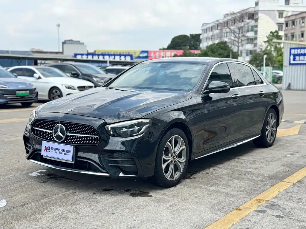 Mercedes-Benz E-Class 2021