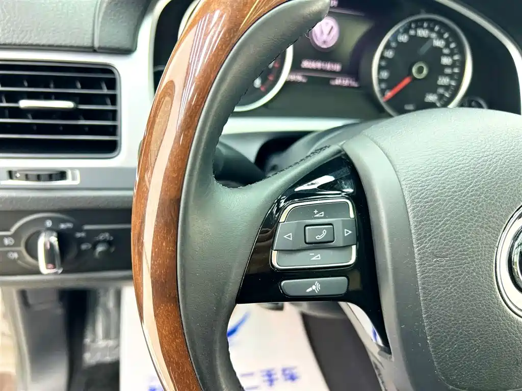 Volkswagen Touareg 3.0TSI Comfort Type, фото 11