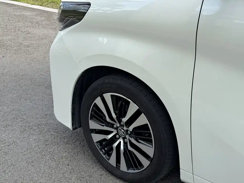 Toyota Alphard 2018 3.5L Luxury