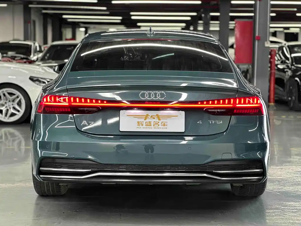 AUDI A7