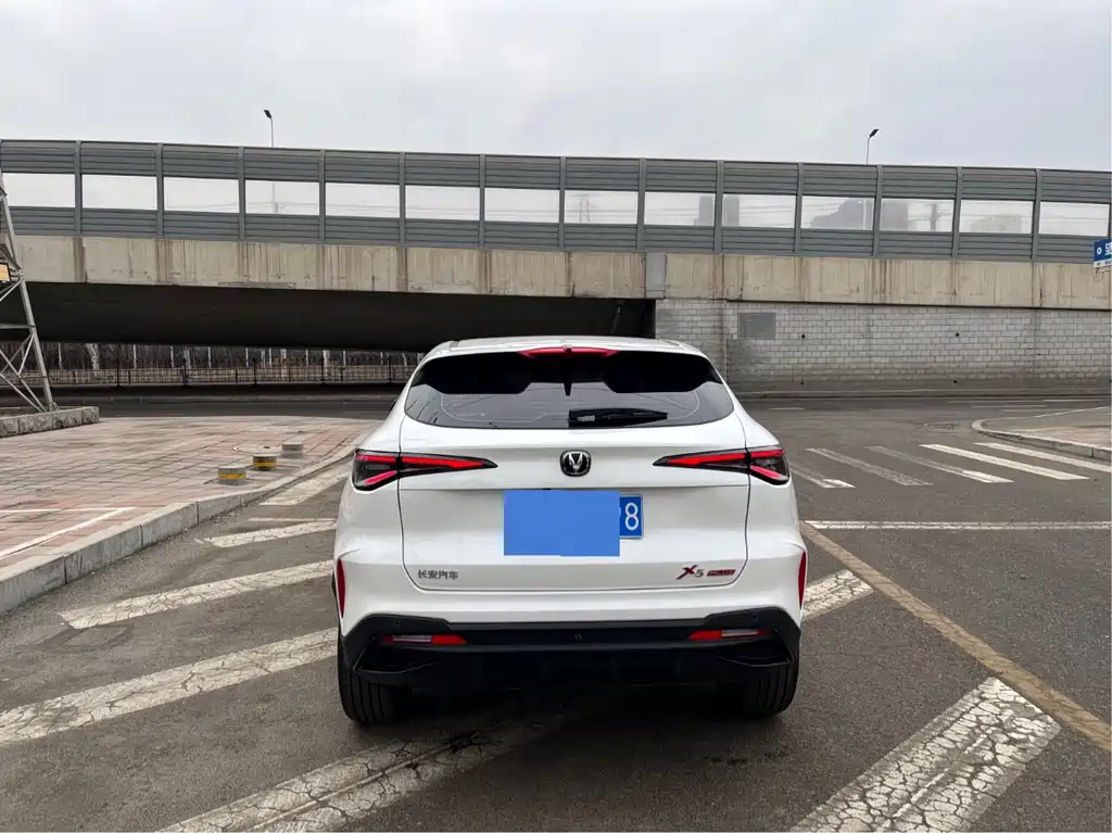 CHANGAN X5 PLUS