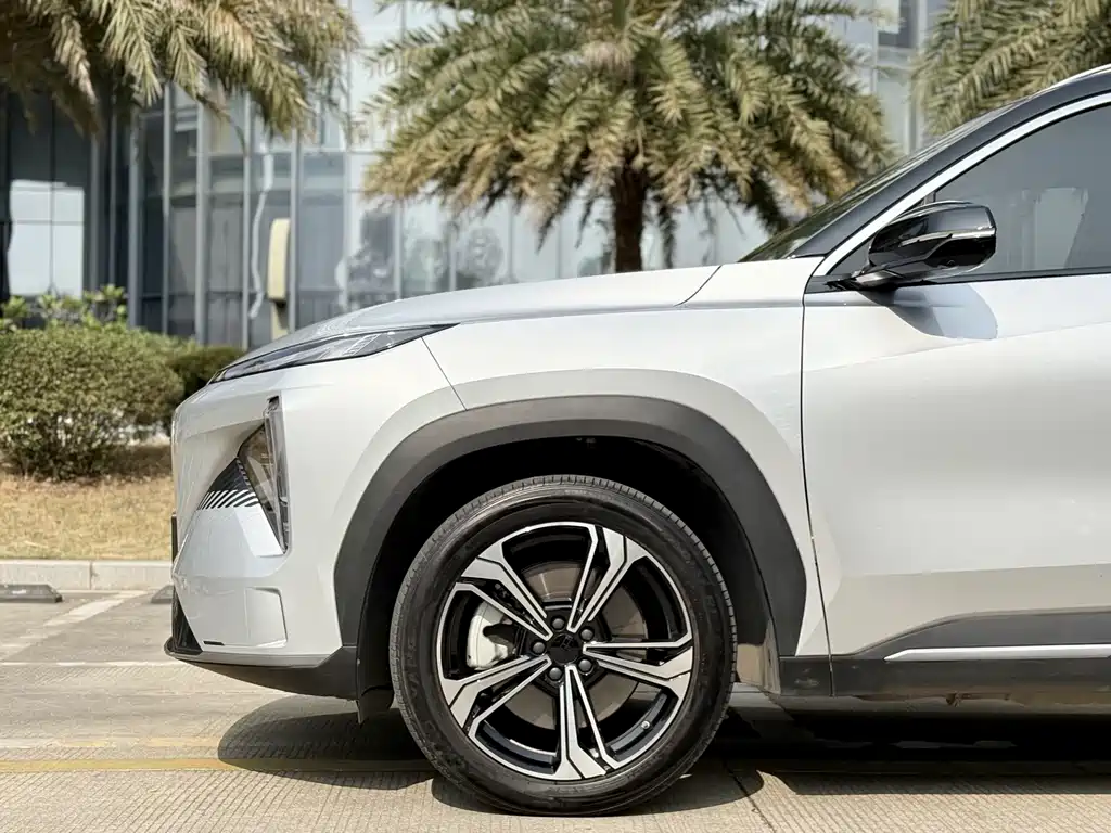 GEELY GALAXY GALAXY L7