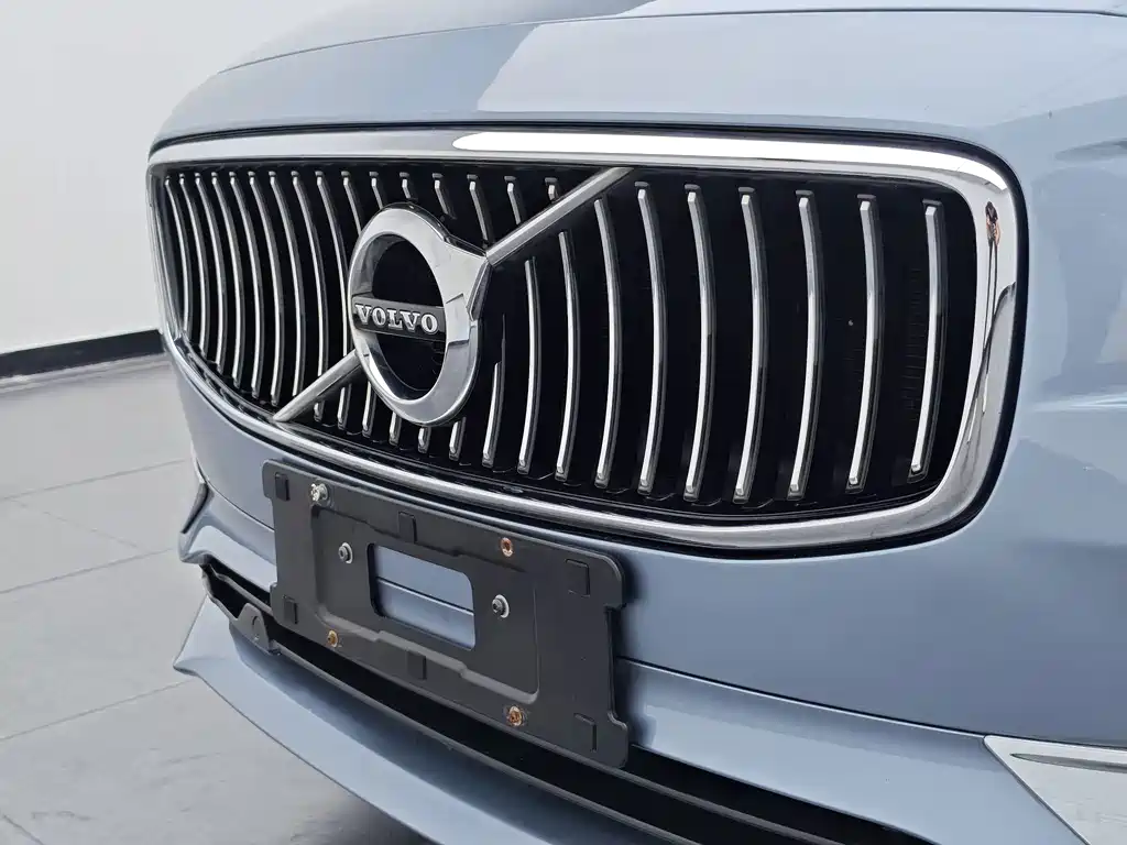 Volvo S90 — миниатюра 18