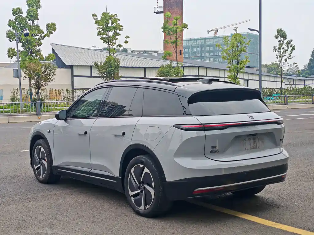 NIO ES6 — миниатюра 6