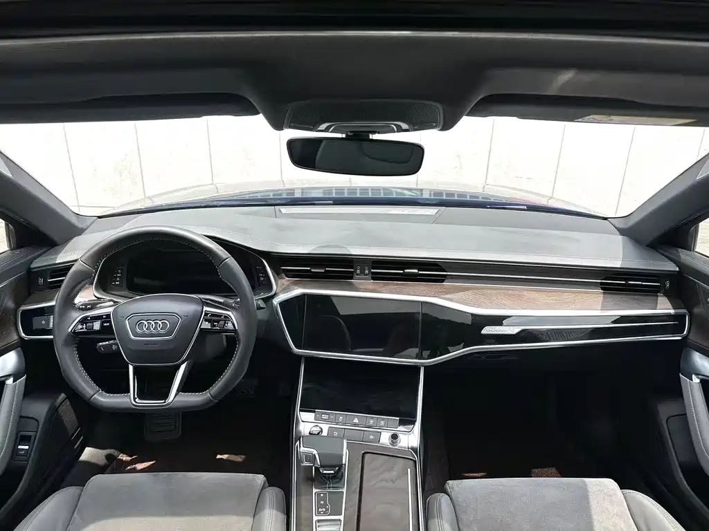 Audi A6L 2021 55 TFSI quattro Premium
