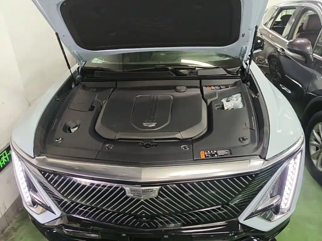 Cadillac Lyriq — миниатюра 20