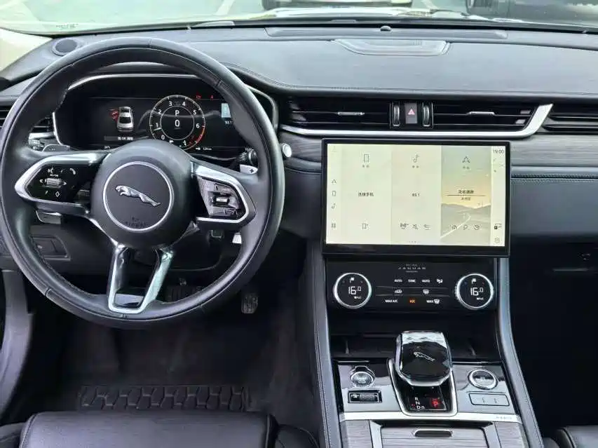 Jaguar XFL 2023 XFL 2.0T P200 Elite Luxury