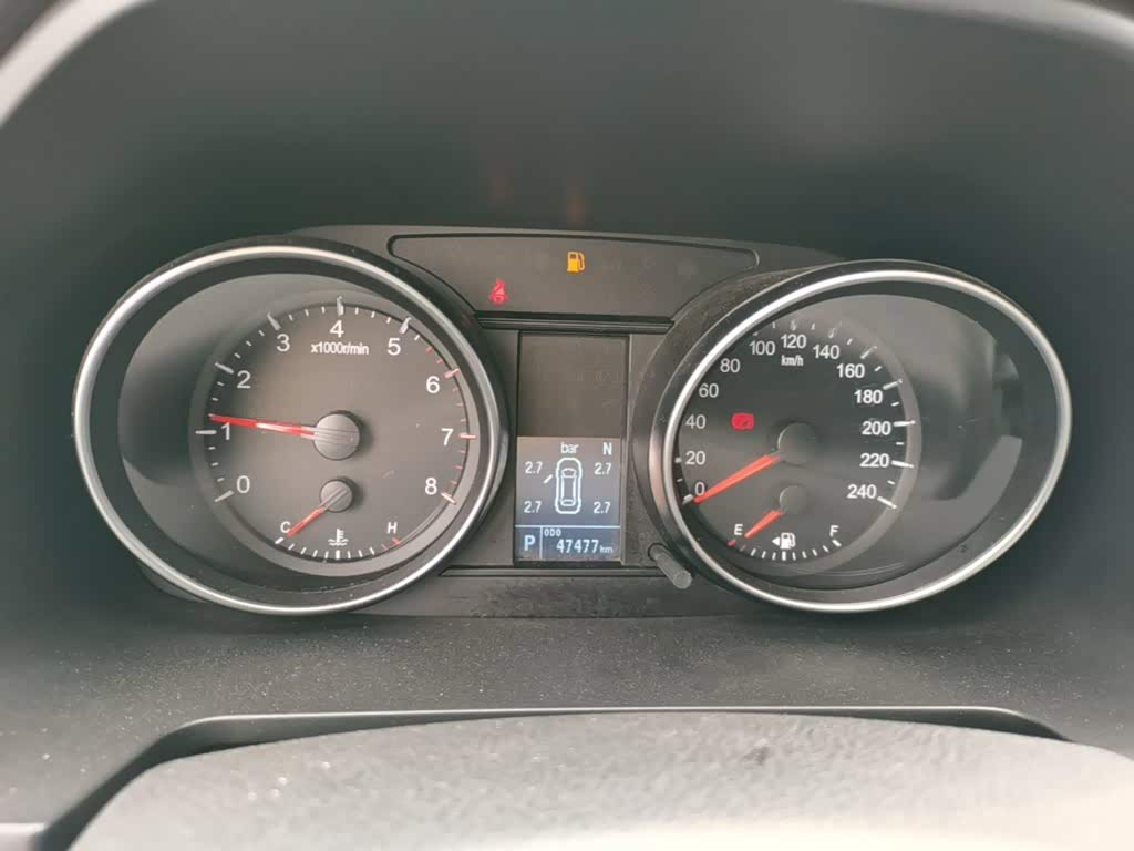 Haval Haval M6 1.5 л 2022 г. Белый, пробег 47500 км