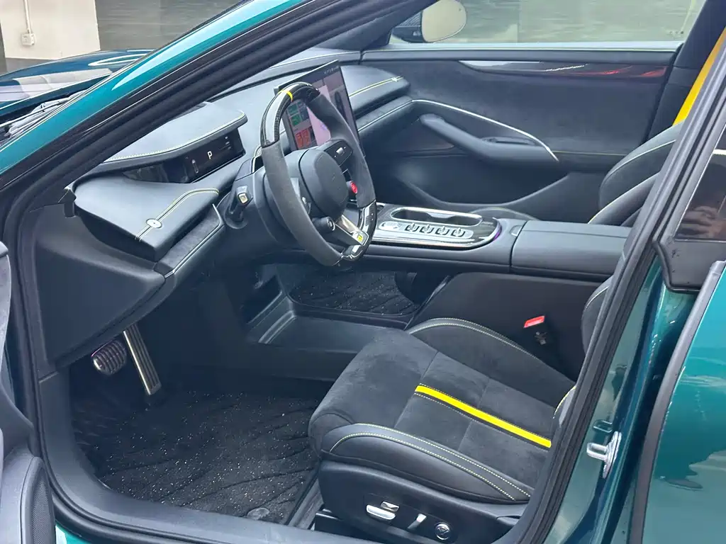 XIAOMI CAR XIAOMI SU7 ULTRA