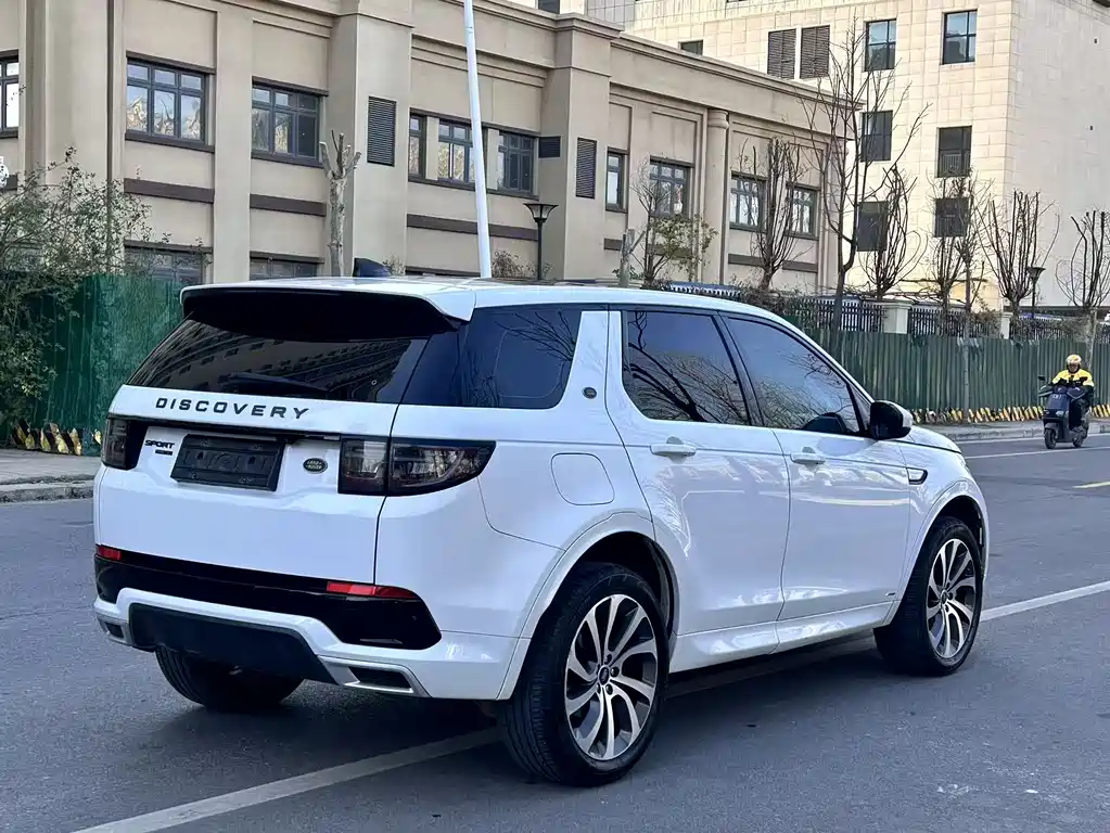 LAND ROVER DISCOVER SPORTS