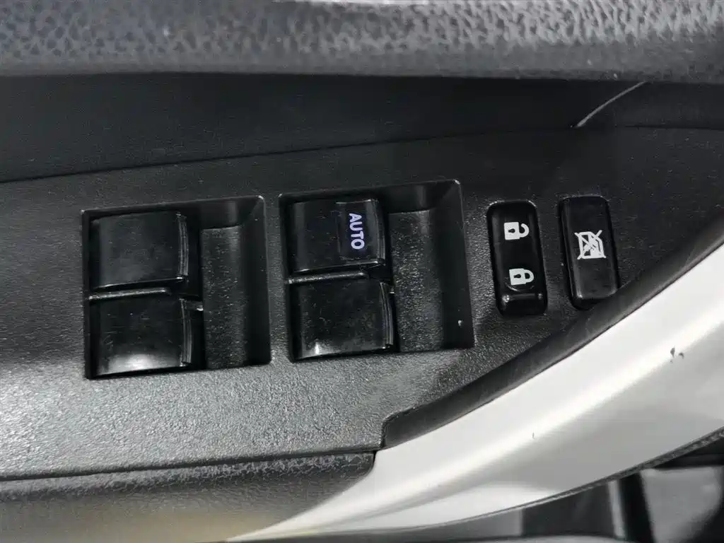 Toyota Corolla 2018 1.8L E-CVT