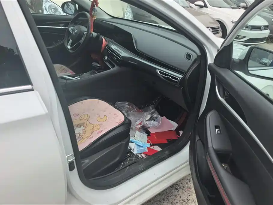 Changan Eado 2020 PLUS NE 1.4T GDI DCT Luxury