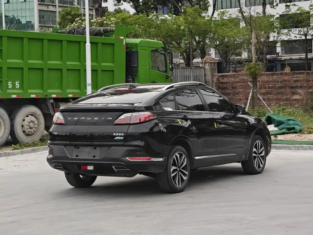Venucia T90 2018 2.0L CVT V