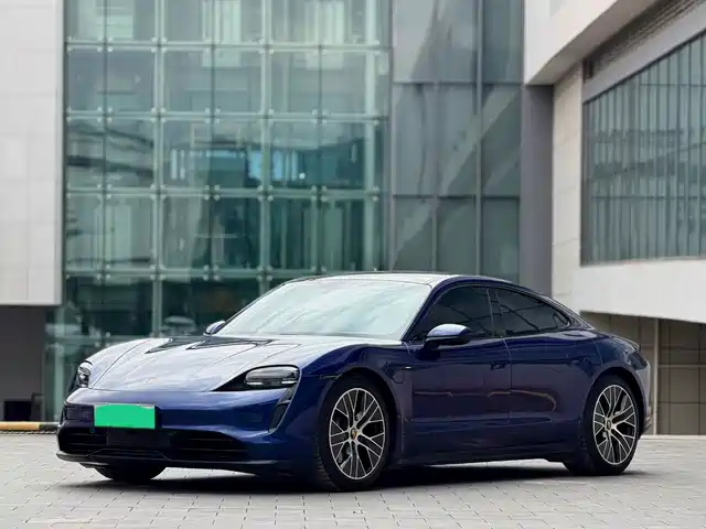 Porsche Taycan