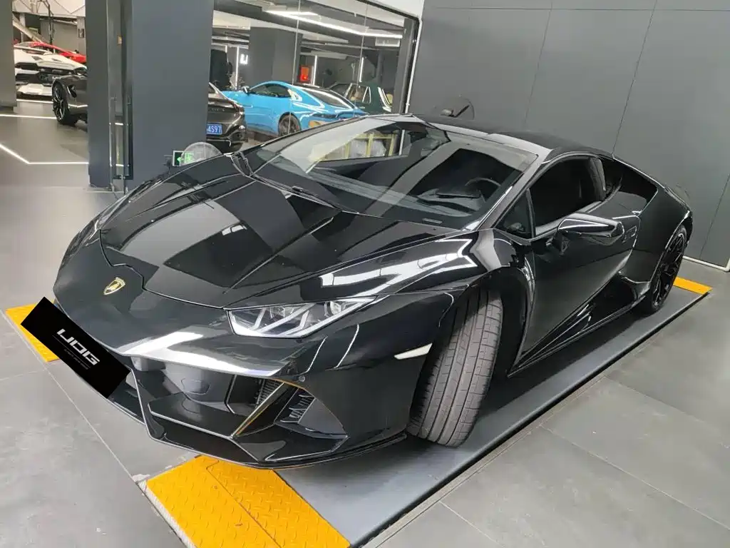 LAMBORGHINI HURACÁN