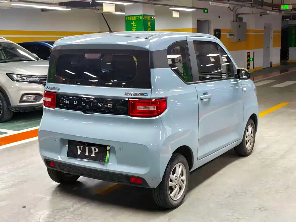 Wuling MINIEV — миниатюра 3
