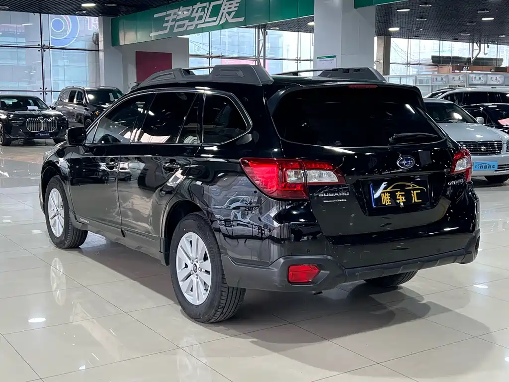 Subaru Outback 2.5i Luxury Navigation Edition, фото 6