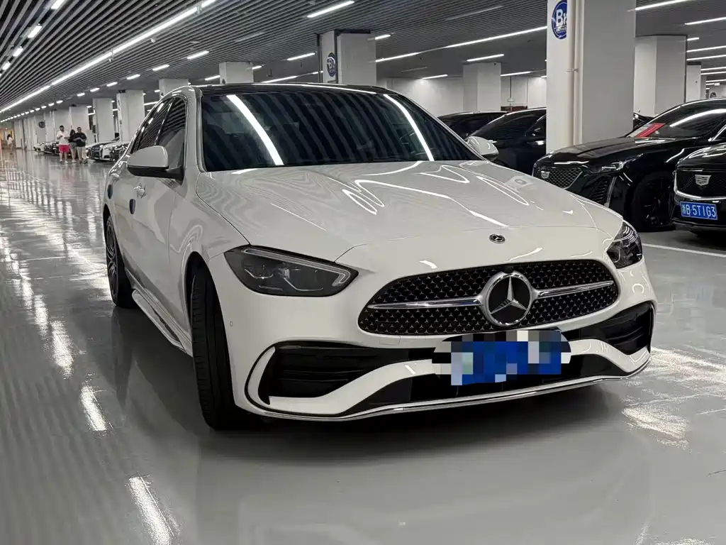 Mercedes-Benz C-Class — миниатюра 3