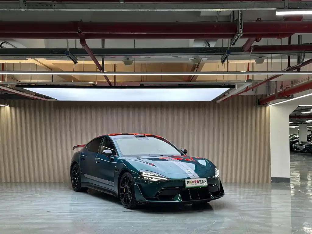 XIAOMI CAR XIAOMI SU7 ULTRA