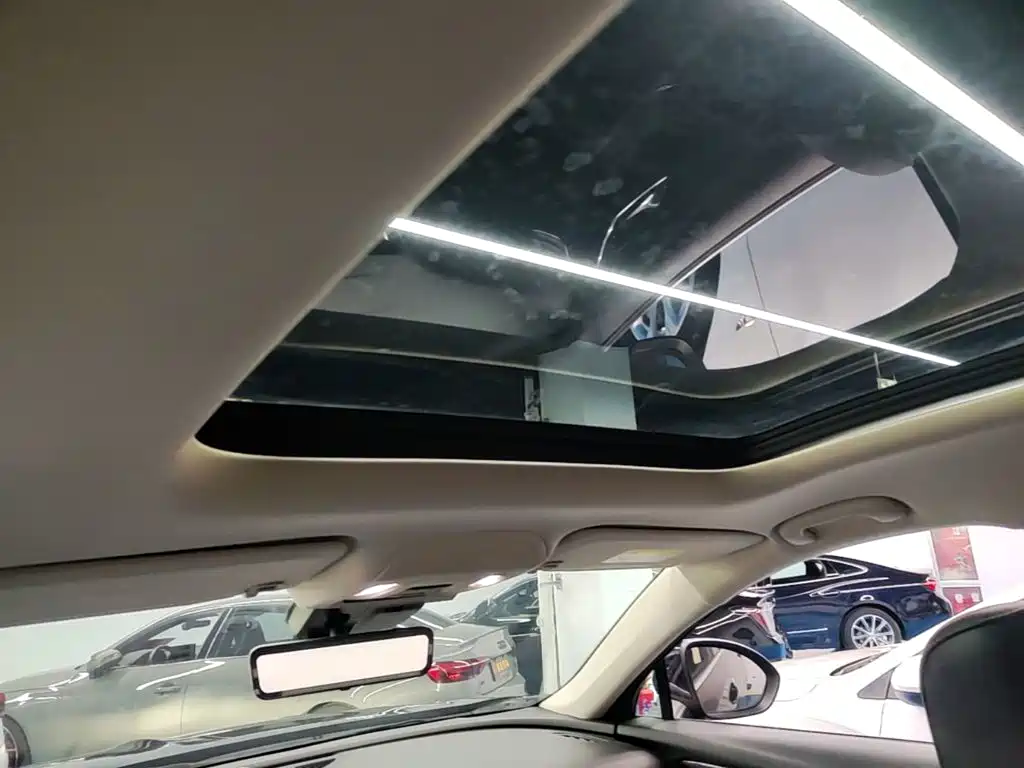 Buick Envision Plus — миниатюра 18
