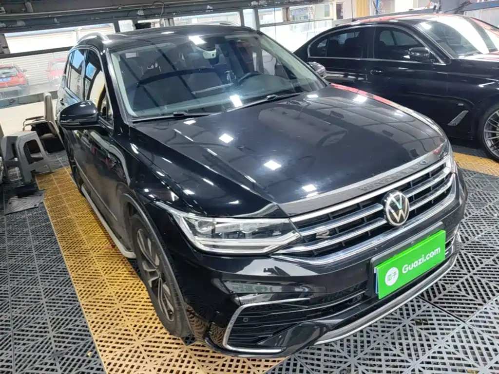 Volkswagen Tiguan L — миниатюра 4