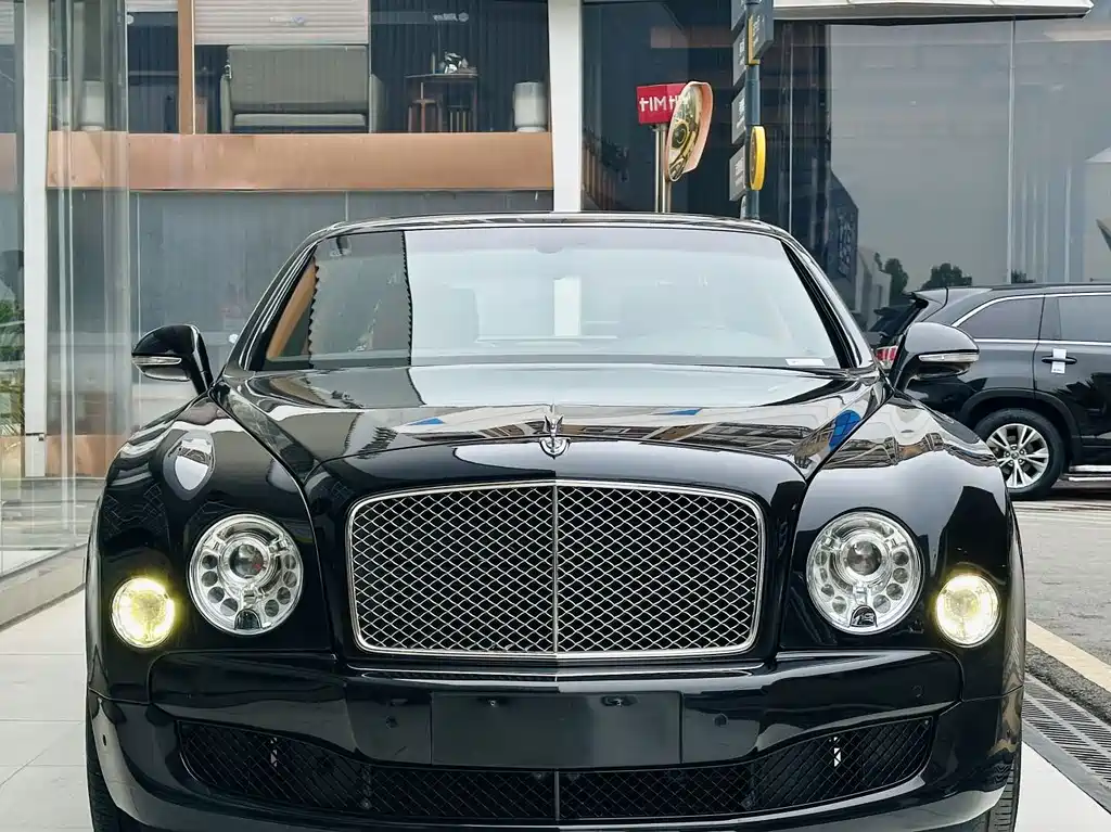 Bentley Mulsanne — миниатюра 3
