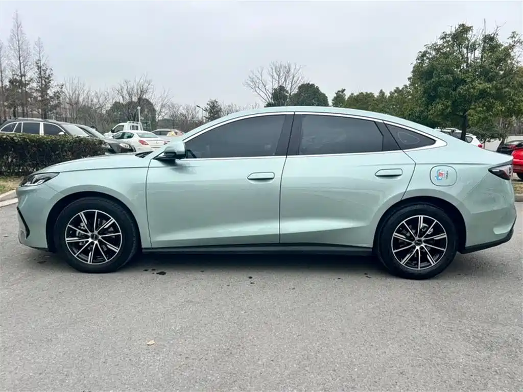 BYD SEAL 06 NEW ENERGY