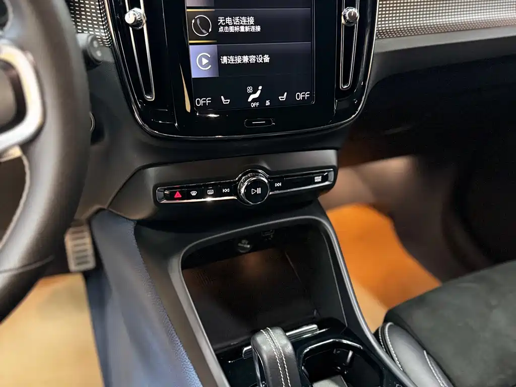 Volvo XC40 2020 T4 Sport