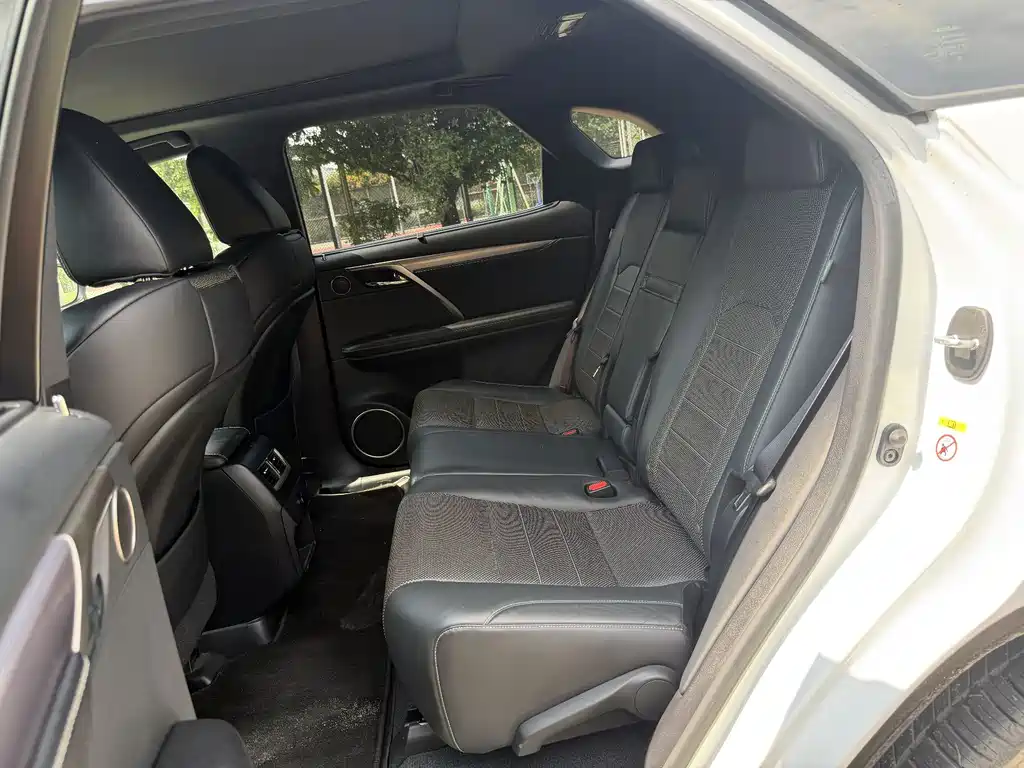 Lexus RX — миниатюра 11