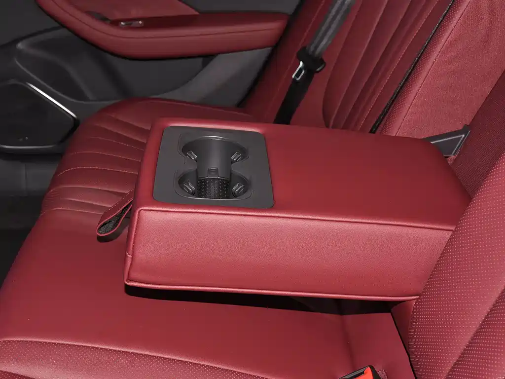 Hongqi Hongqi H5 — миниатюра 36
