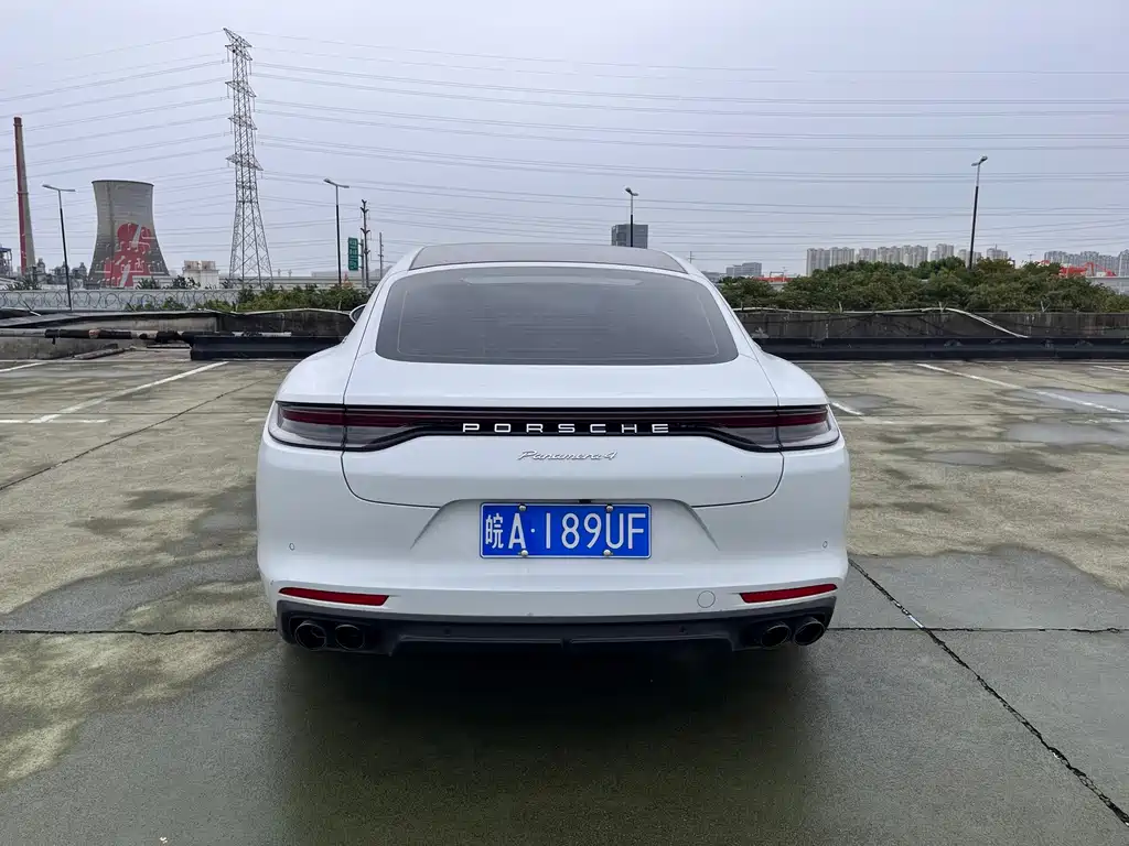 Porsche Panamera — миниатюра 7