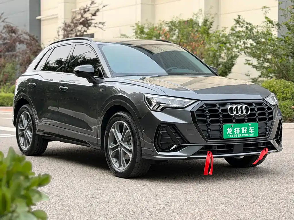 Audi Q3 2023 35 TFSI Fashion (1.4T)